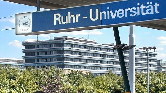 Formgedächtnislegierungen: Forschung an der Ruhr-Universität Bochum.