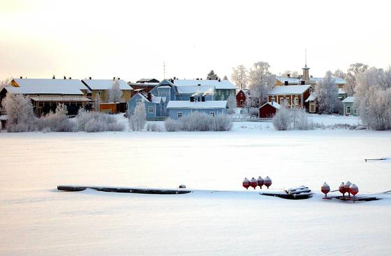 Die nordfinnische Stadt Oulu setzt auf Strukturwandel, nachdem Nokia die Mitarbeiterzahl dort massiv reduziert hat. Oulu liegt rund 580 km nördlich von Helsinki. Im Ballungsraum leben etwa 250 000 Menschen.