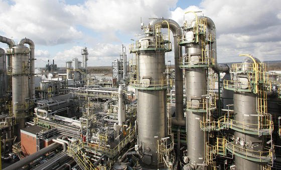 Im Chemiepark Merl betreibt der PVC-Hersteller Vestolit eine der größten Membranelektrolysen Europas. Solche Anlagen lassen sich kurzfristig hoch- und runterfahren und könnten damit als Energiepuffer dienen.