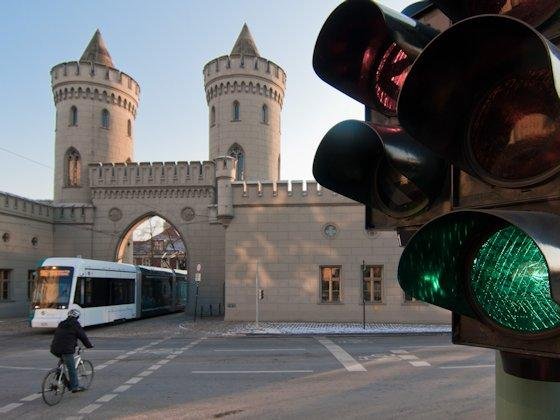 Seit einem Jahr versucht Potsdam, mit einer von Siemens entwickelten Verkehrssteuerung die Feinstaubbelastung in der Landeshauptstadt zu senken.