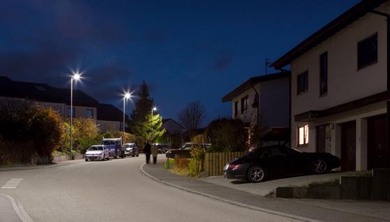 Noch nicht smart, aber mit LED ausgerüstet, ist diese Straßenbeleuchtung.