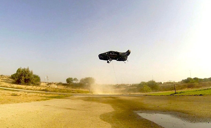 Die israelische Drohne AirMule kann wie ein Hubschrauber senkrecht starten und landen. Das ermöglicht den Einsatz auch in engen Straßenschluchten oder als Rettungsflugzeug in Katastrophenfällen.