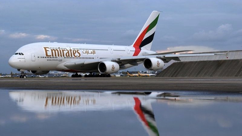 Emirates ist stark umworben: Die Fluggesellschaft kauft bei Airbus das Großraumflugzeug A380, bei Boeing Maschinen vom Typ 777. 