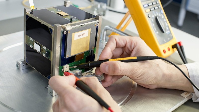 Messungen am Ingenieur-Qualifikationsmodell des Picosatelliten BEESAT-2.