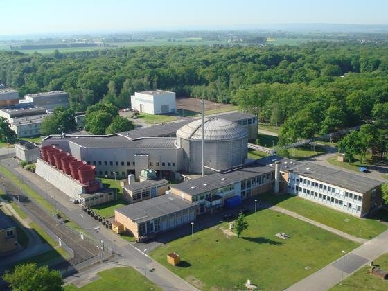 Auf dem Gelände der Forschungsanlage in Jülich stehe mehrere ausgemusterte Reaktoren. Im Bild der Forschungsreaktor FRJ-2 (DIDO), der von 1962 bis 2006 mit einer maximalen thermischen Leistung von zuletzt 23 MW betrieben wurde. Jetzt zeigt sich, dass viele Störfälle beschönigt wurden.