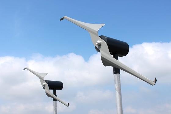 Die eigene kleine Windturbine auf dem Hausdach liefert Strom