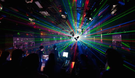 Laser-Show: Sieht schön aus, ist aber für die Wissenschaft irrelevant.