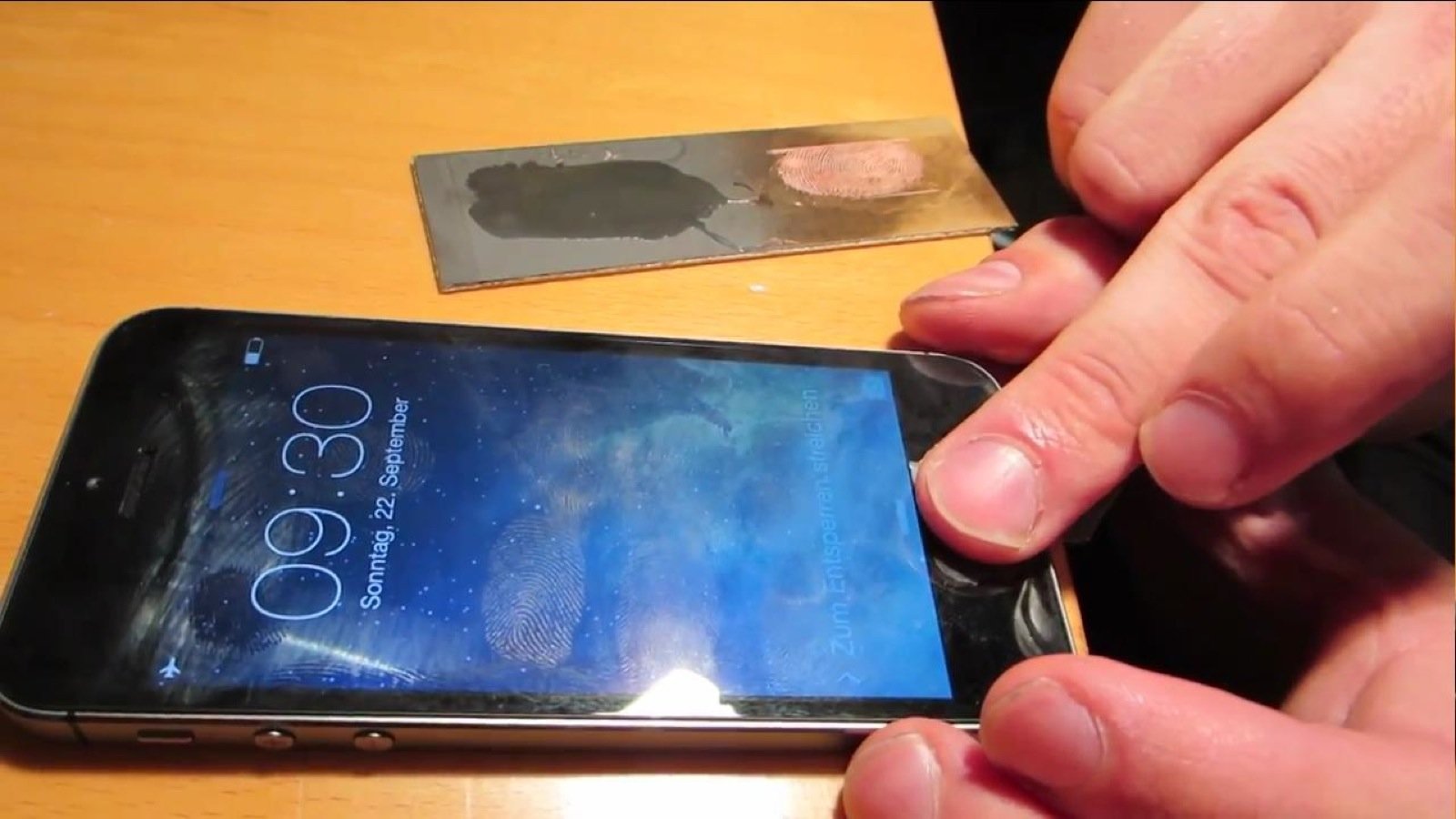 Der Fingerscanner des iPhone-5s wurde bereits überlistet.