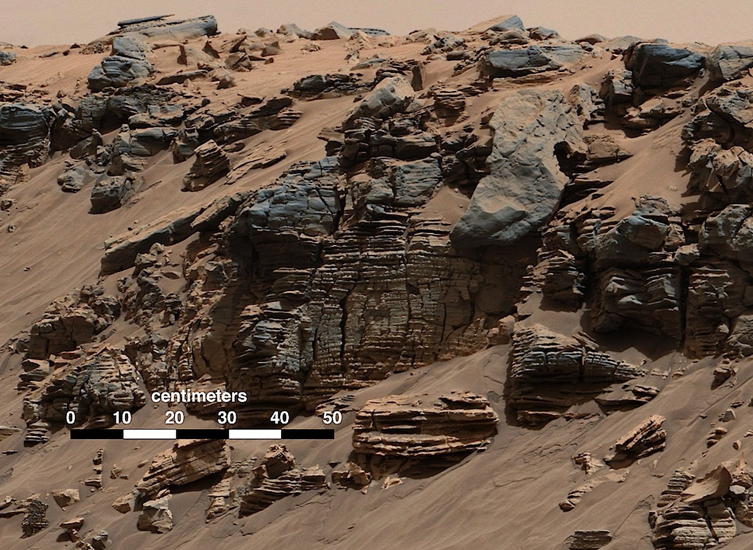 Am Hang des Mount Shapes hat Marsrover Curiosity Sedimente gefunden – für die Wissenschaftler ein Zeichen, dass es dort lange Zeit Seen gegeben hat. 