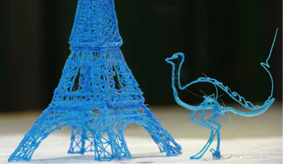 Der 3D-Stift 3Doodler erzeugt eine heiße Linie aus Plastik, die sofort abkühlt. Selbst komplexe Strukturen wie die des Eiffelturms lassen sich in die Luft malen. 