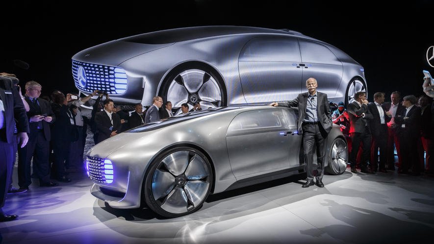 Auto der Zukunft: Fahren kann es auch