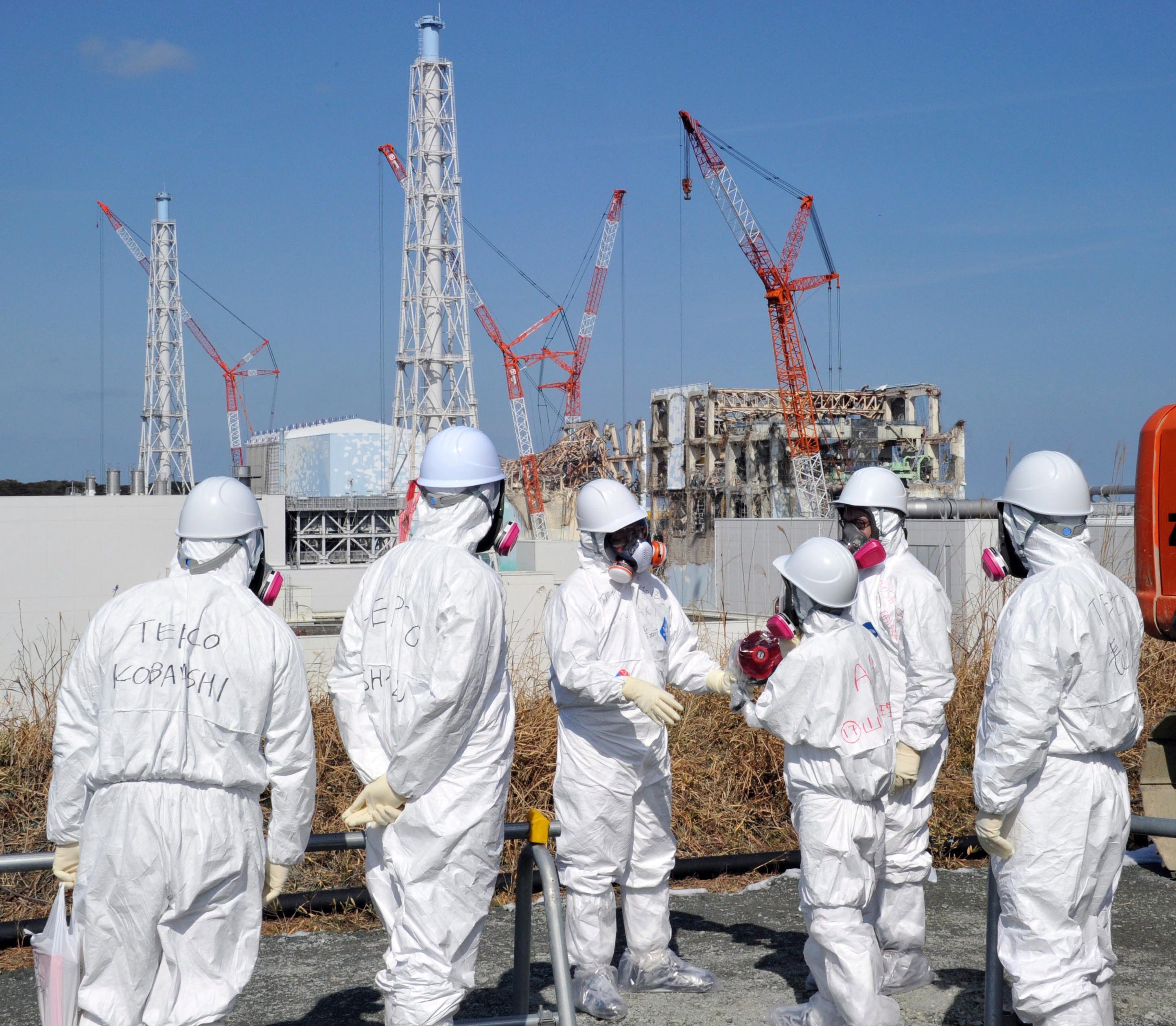 Beim Reaktorunfall im japanischen Fukushima fielen mit dem Strom auch die Wasserpumpen aus, die zur Kühlung der Brennstäbe eigentlich Tag und Nacht funktionieren müssen. Bei Schmelzsalzreaktoren soll die Kühlung hingegen unabhängig vom Strom funktionieren.