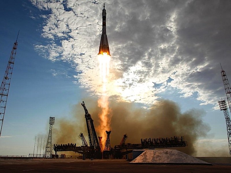 Am 27. März startet Scott Kelly vom Weltraumbahnhof Baikonur in Kasachstan zur ISS. Ein Jahr wird er auf der Internationalen Raumstation zu Gast sein.