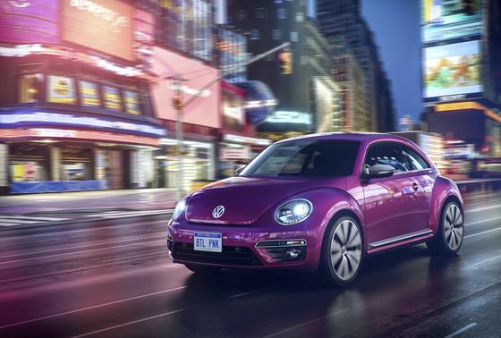 Gleich mit vier trendigen Beetle-Versionen ist VW auf der New York Auto Show präsent. Alle vier Modellen setzen auf den Fun-Charakter.