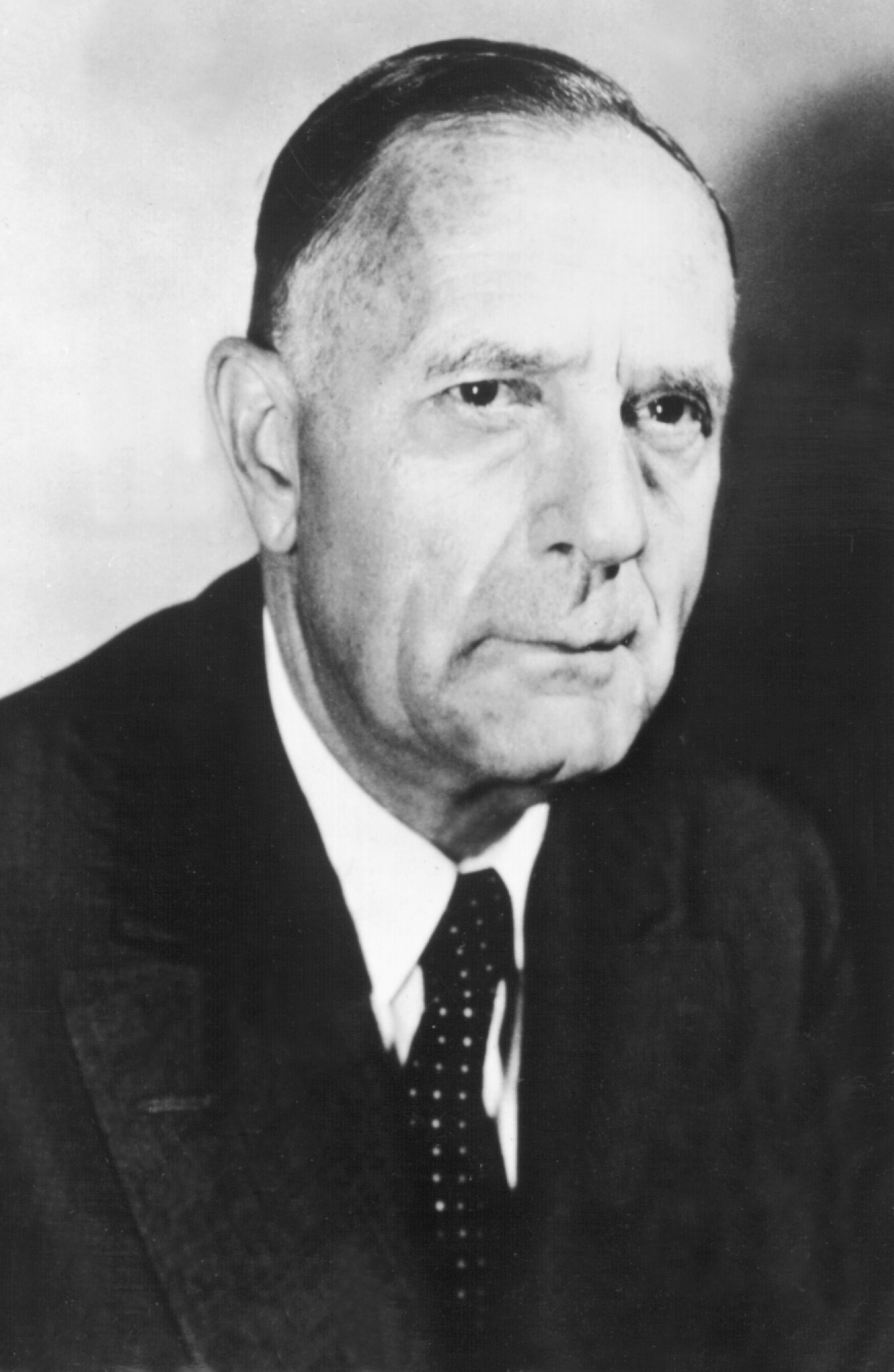 Während das Hubble-Weltraumteleskop vielen ein Begriff ist, kennen den Namensgeber Edwin Powell Hubble (1889-1953) weit weniger Menschen. Hubble gilt als der bedeutendste beobachtende Kosmologe des 20. Jahrhunderts.