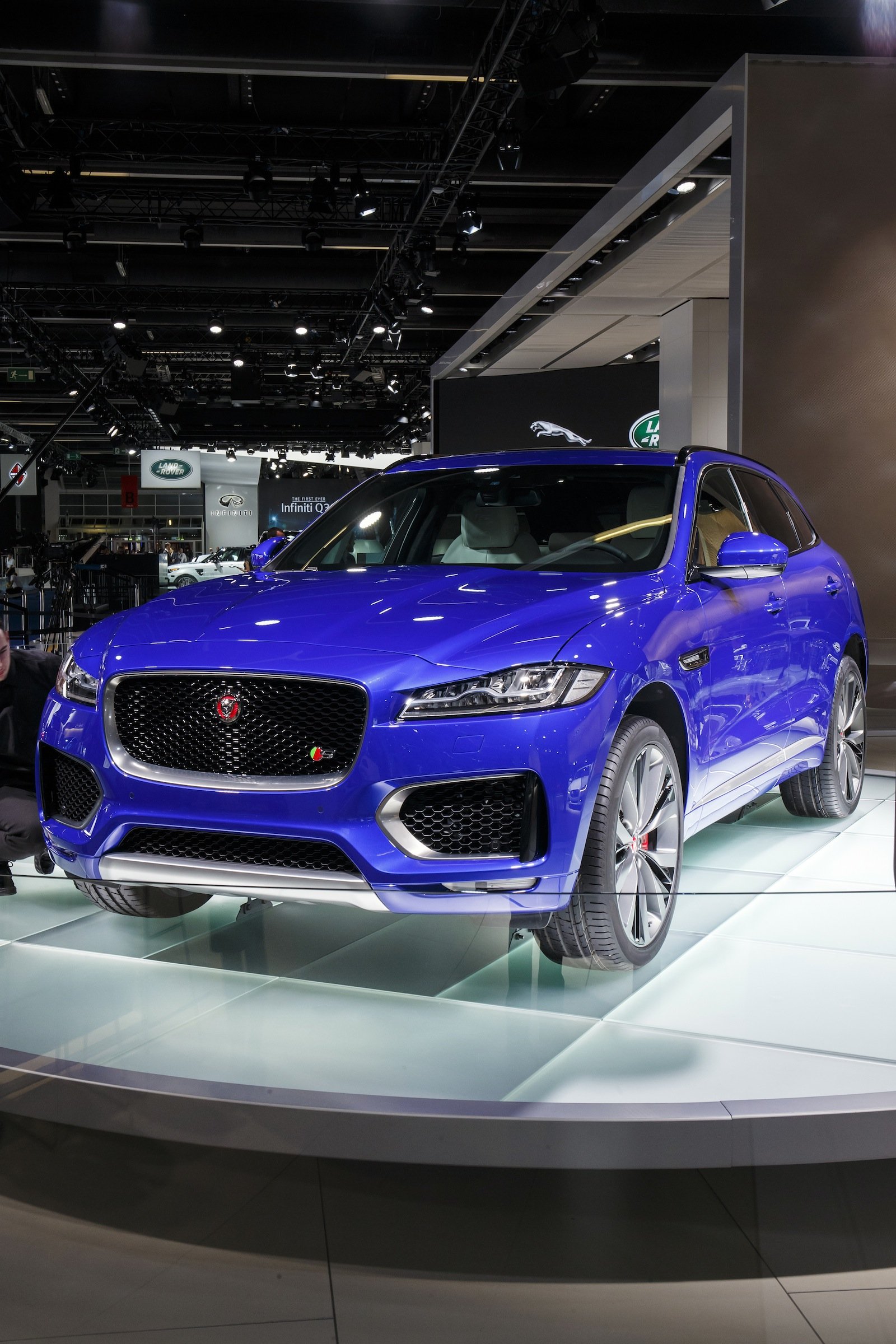 Jaguar F-Pace auf der IAA: der erste SUV in der 80-jährigen Firmengeschichte. 