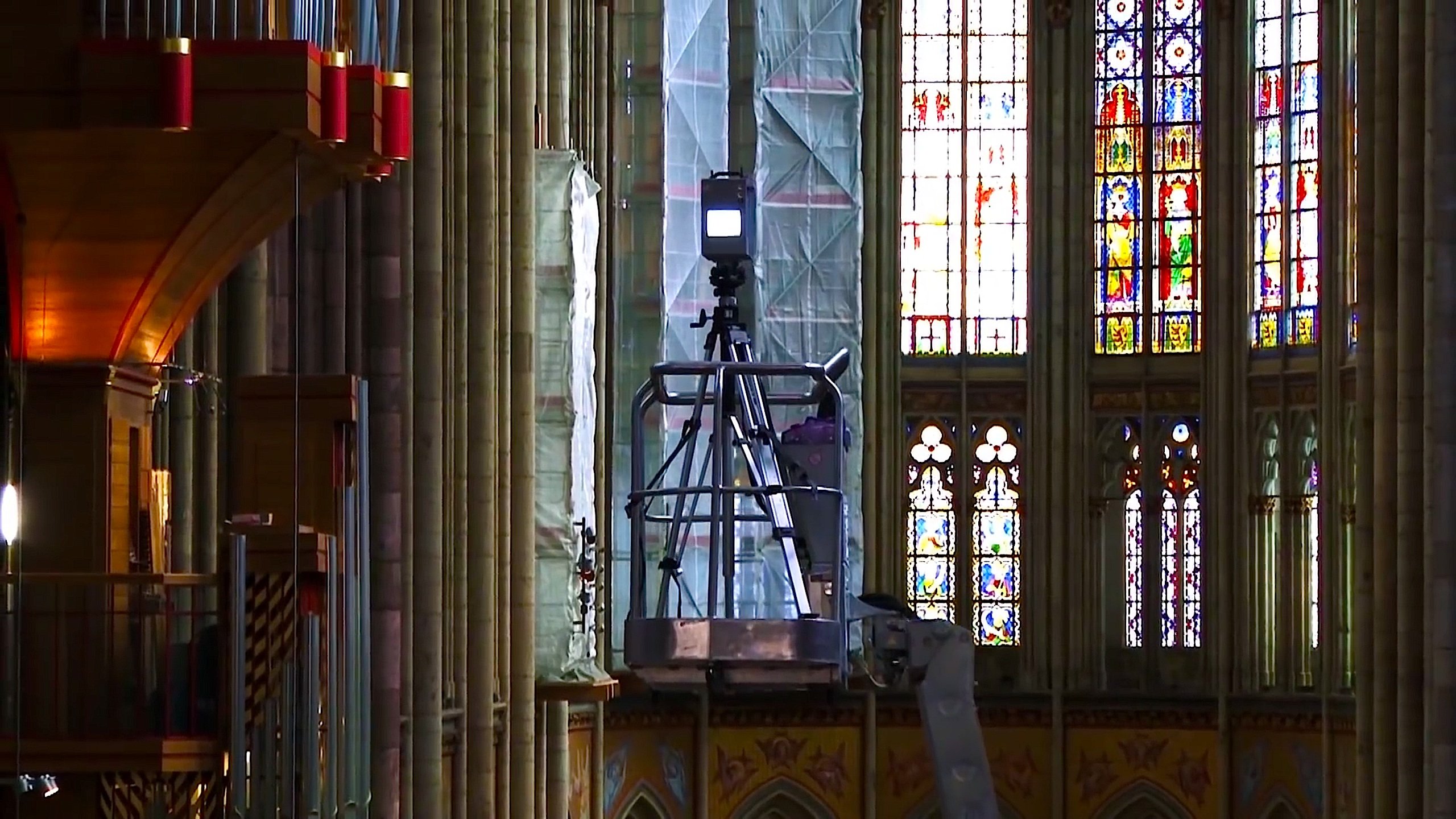 Scanarbeit im Kreuzgang des Kölner Domes.