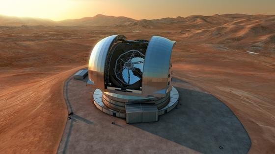 Diese künstlerische Darstellung zeigt das European Extremely Large Telescope (E-ELT) in seiner Kuppel auf dem Cerro Armazones, einem 3060 Meter hohen Berg in der chilenischen Atacama-Wüste. Mit einem Hauptspiegeldurchmesser von 39,3 Metern wird das E-ELT das weltweit größte Teleskop für den sichtbaren und nahinfraroten Spektralbereich sein.