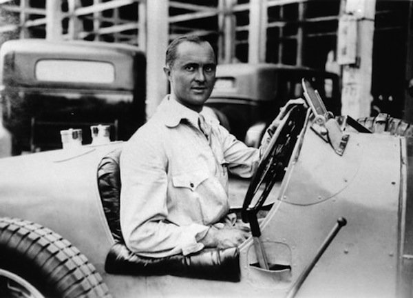 Louis Chiron, der Namensgeber des neuen Bugatti Supersportwagens: Er fuhr als Bugatti-Werksfahrer viele bedeutende Rennsiege für die Marke aus Molsheim ein.