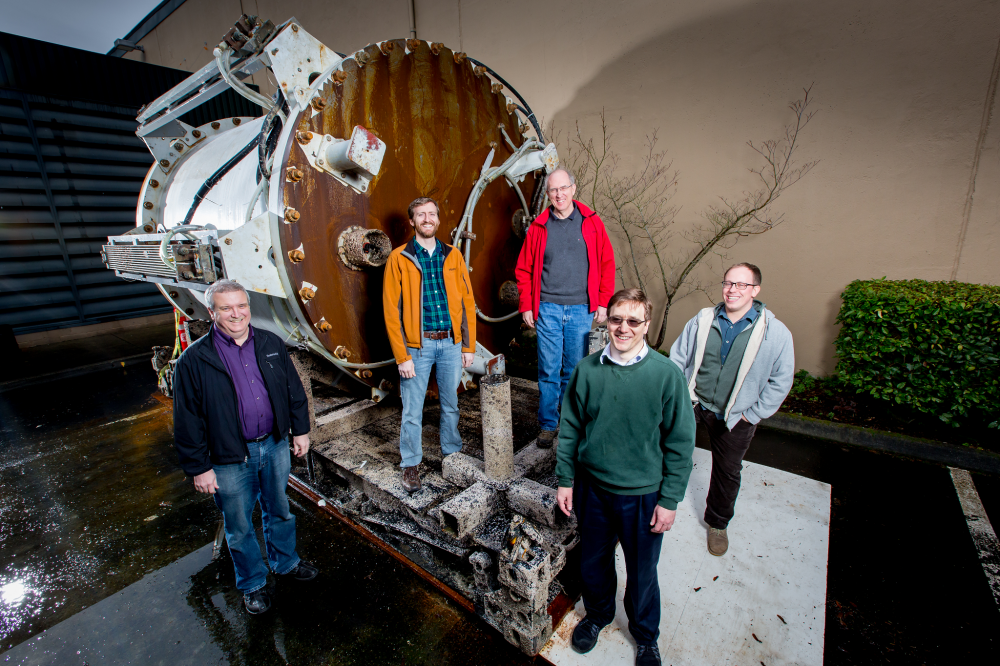 Das Natick-Team: Eric Peterson, Spencer Fowers, Norm Whitaker, Ben Cutler, Jeff Kramer (v.l.n.r.).