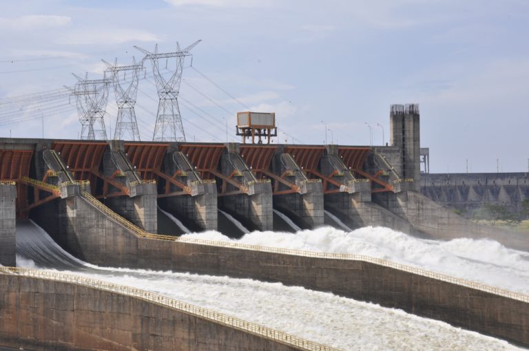 Itaipú: Das größte Wasserkraftwerk in Brasilien ist gleichzeitig das zweitgrößte der Welt. Foto: Itaipu Binacional