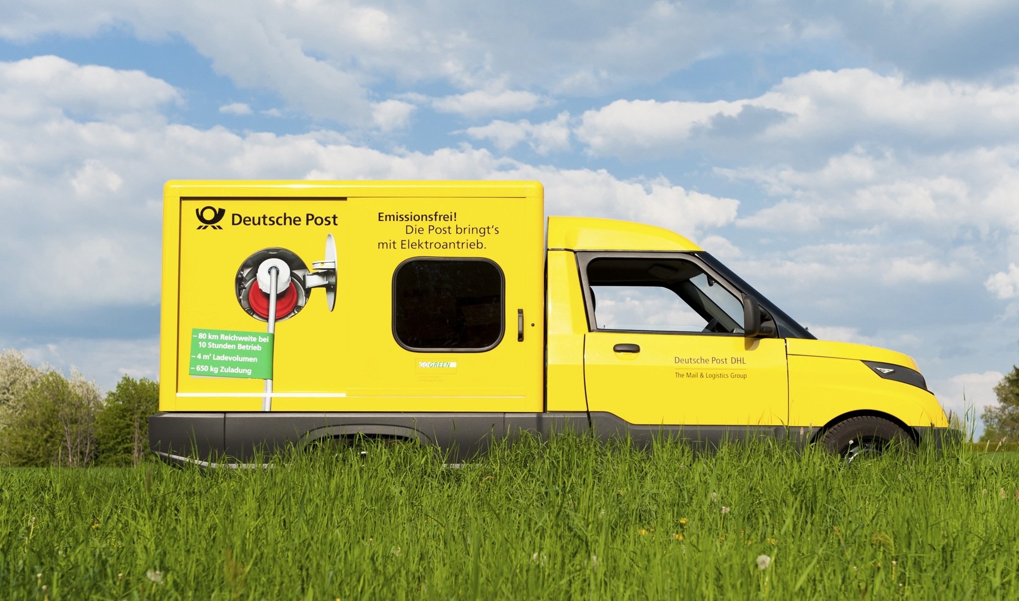 Der Streetscooter der Deutschen Post DHL ist ein an der RWTH Aachen entwickelter Elektrotransporter, der in diesem Jahr in Serie geht. Die Post will 30.000 herkömmliche Fahrzeuge gegen Elektrofahrzeuge austauschen.