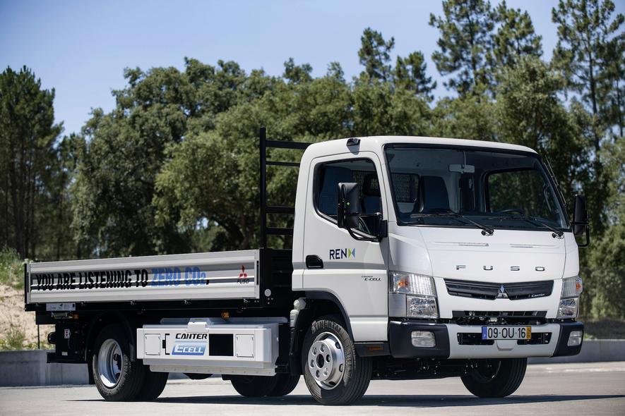 Daimler-Trucks rollen jetzt elektrisch durch Stuttgart