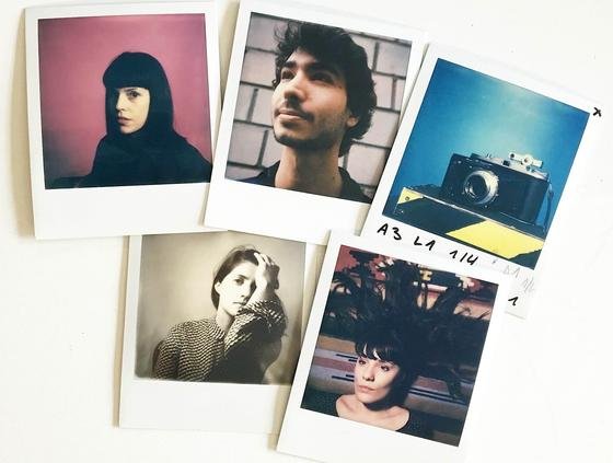 Sie ist zurück, die analoge Fotografie: Gleiche mehrere "Polaroid"-Kameras sind auf dem Markt. Nur der Sofortbild-Pionier Kodak hat sich aus dem Markt verabschiedet. 