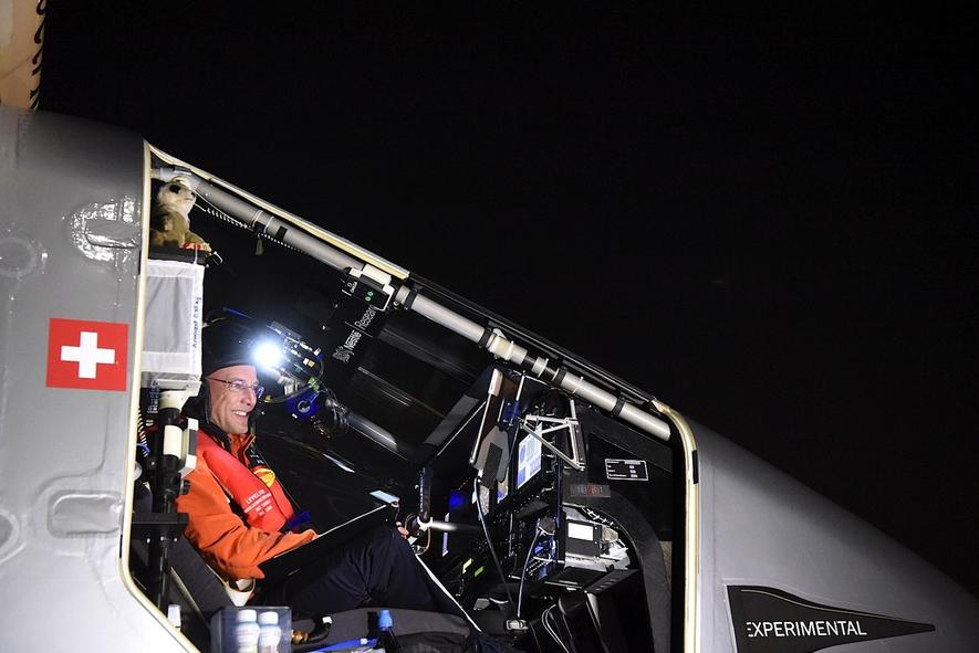 Solar Impulse: 6000 km mit Sonnenkraft von New York nach Sevilla