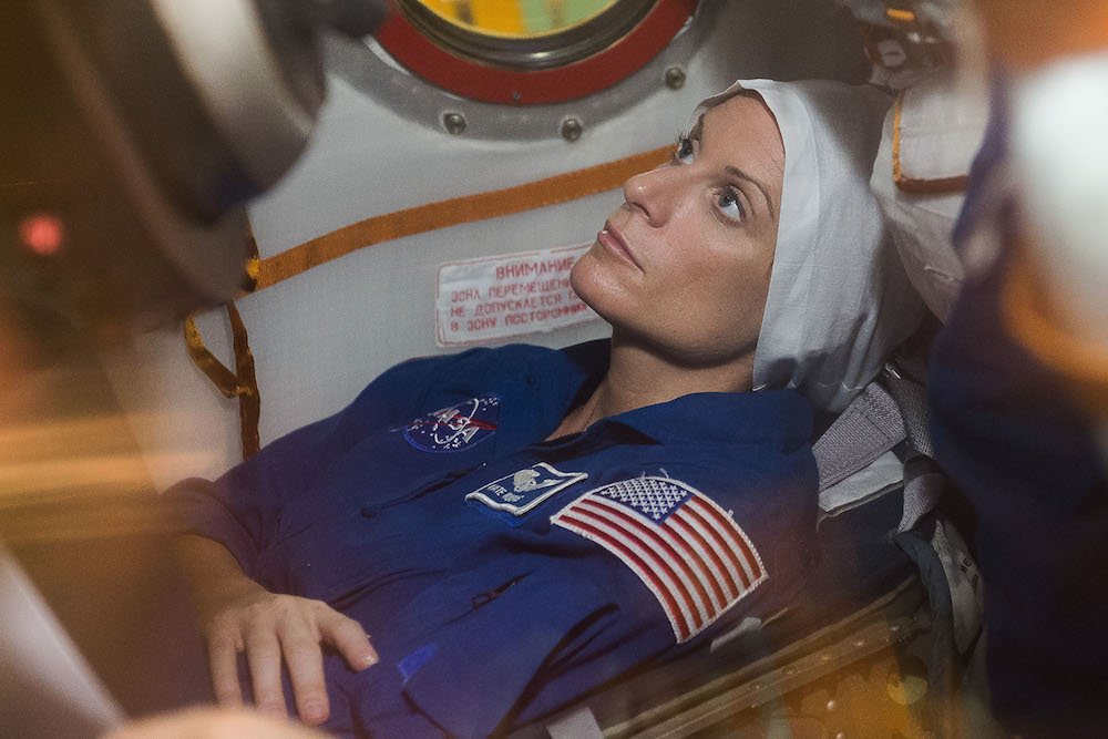 Astronautin Kate Rubins: Die Amerikanerin wird erstmals direkt auf der ISS und damit in der Schwerelosigkeit DNA-Proben entschlüsseln. 