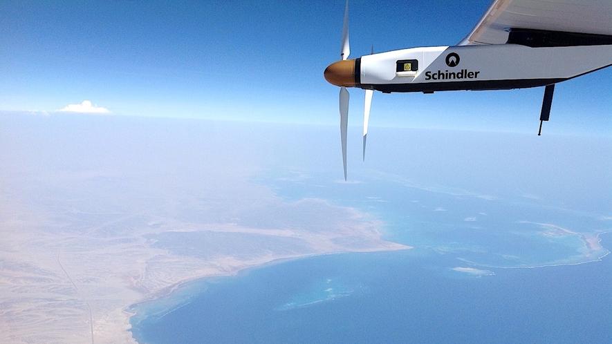 Solar Impulse im Anflug zum letzten Ziel ihrer Weltumrundung