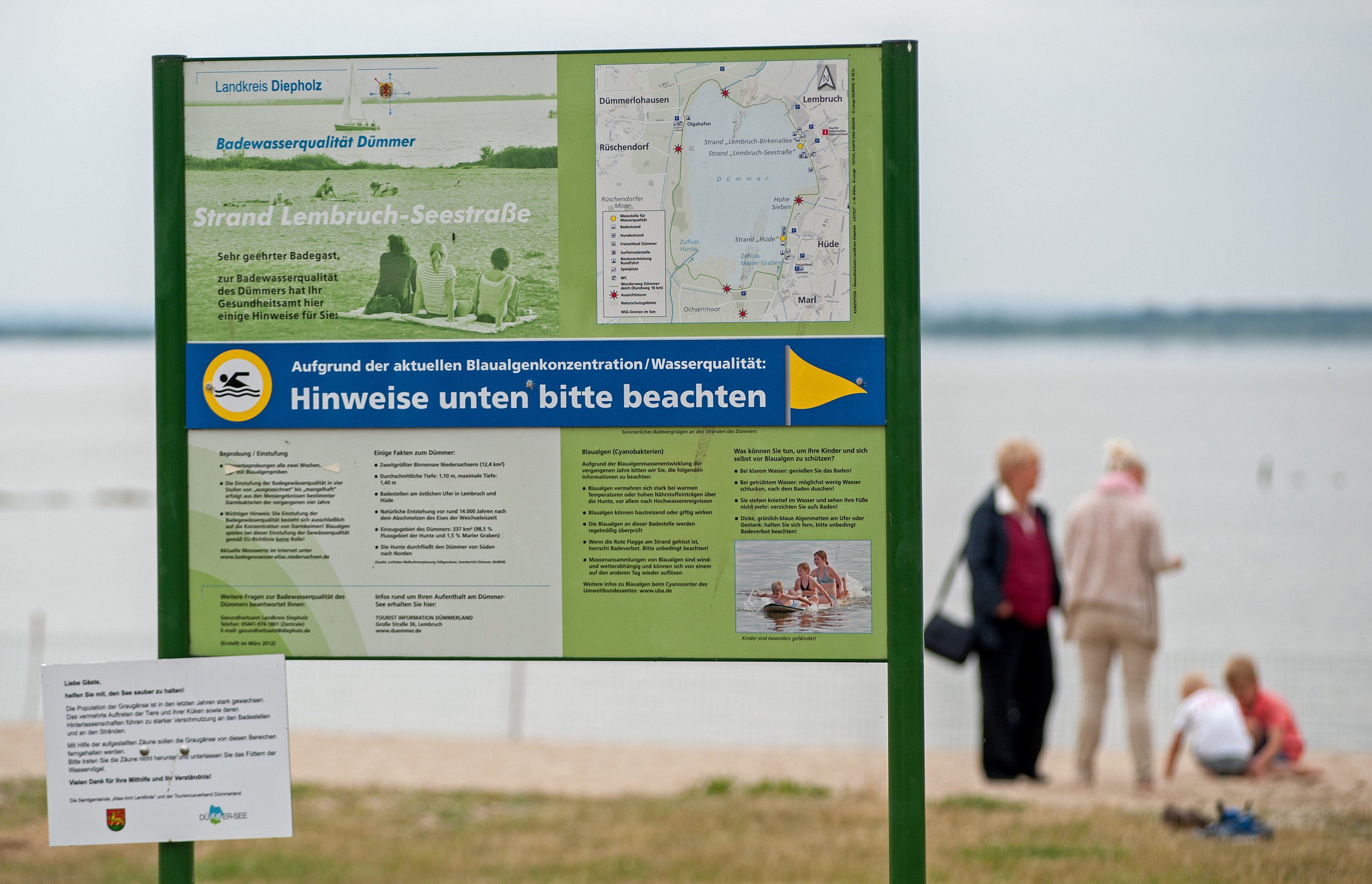 Wegen Blaualgen am Dümmer See durfte dort im Juni 2016 vorübergehend nicht gebadet werden: KIT-Forscher entwickeln jetzt gemeinsam mit Partnern aus der Industrie ein Überwachungssystem, das die Güte von Gewässern pausenlos überwacht. 