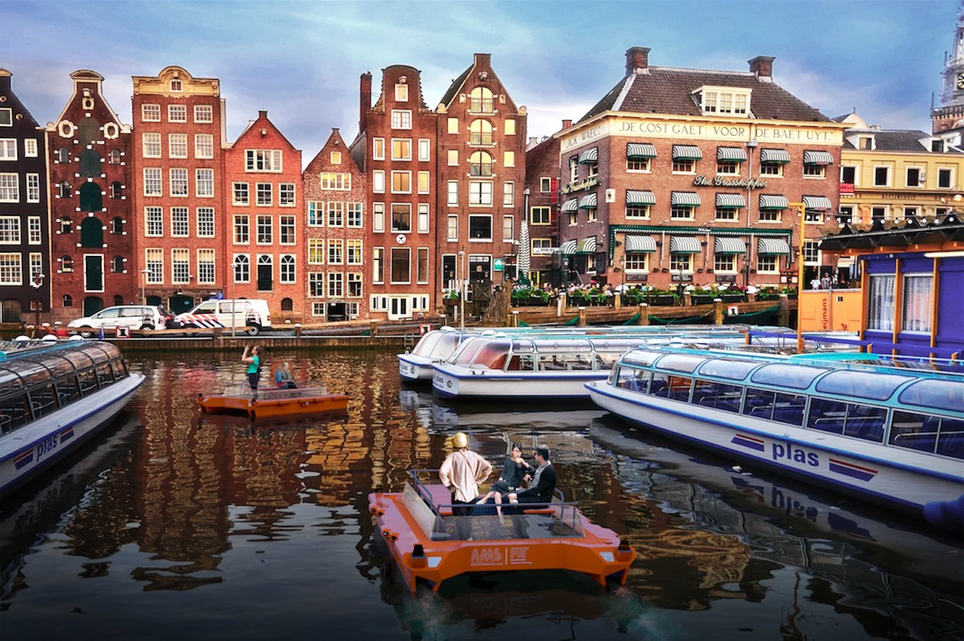 Ingenieure des Amsterdamer AMS Institute arbeiten an autonom fahrenden Booten, die Passagiere und Waren durch die Stadt fahren sollen.