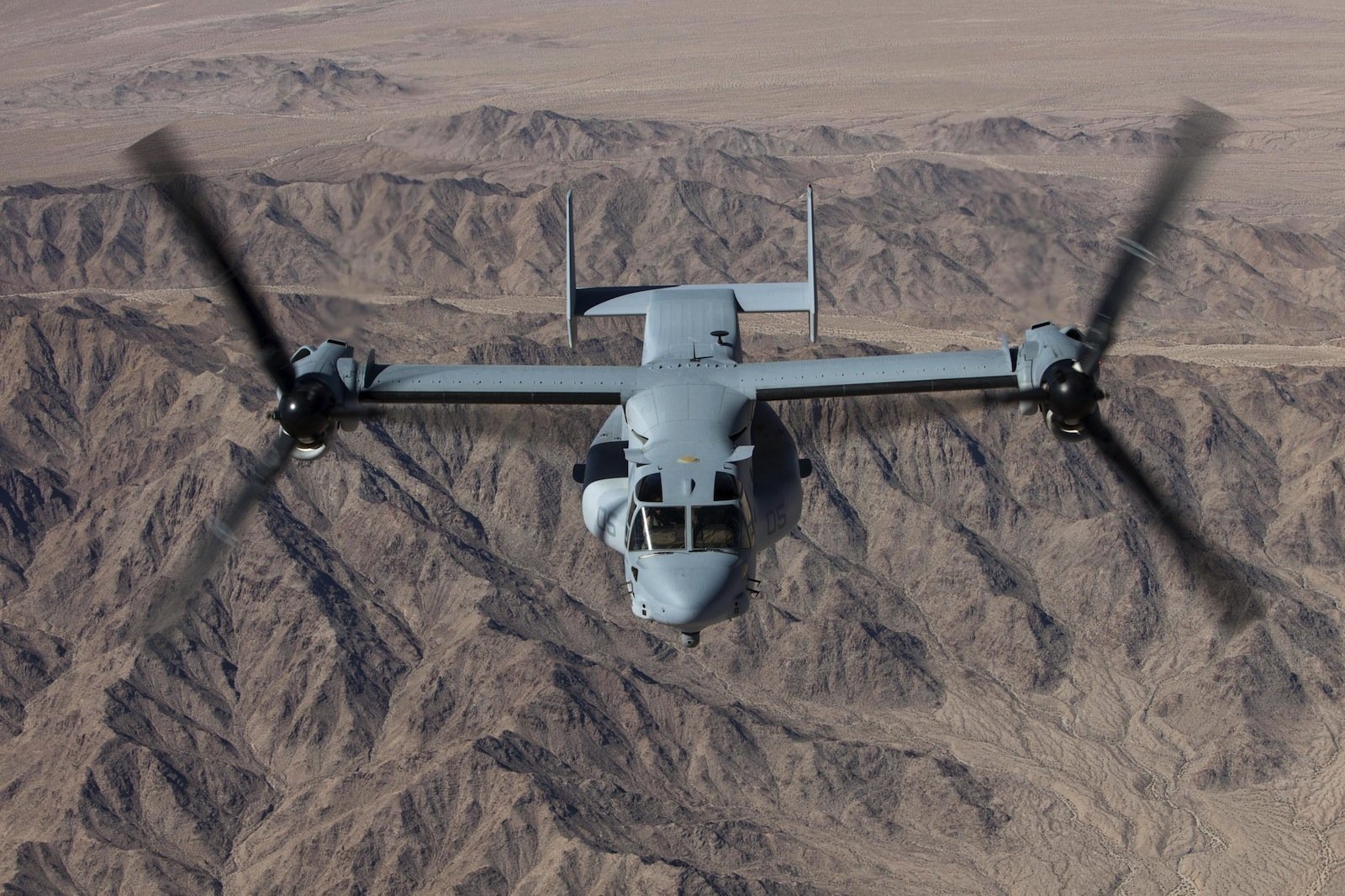 Das Kipprotor-Wandelflugzeug V-22 Osprey wird seit 2005 von der US-Luftwaffe und dem US-Marine-Corps eingesetzt. 