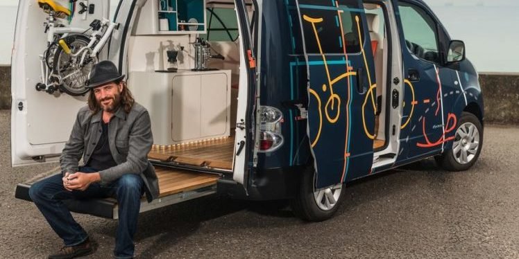Designer verwandelt Nissans Elektro-Van in mobiles Minibüro
