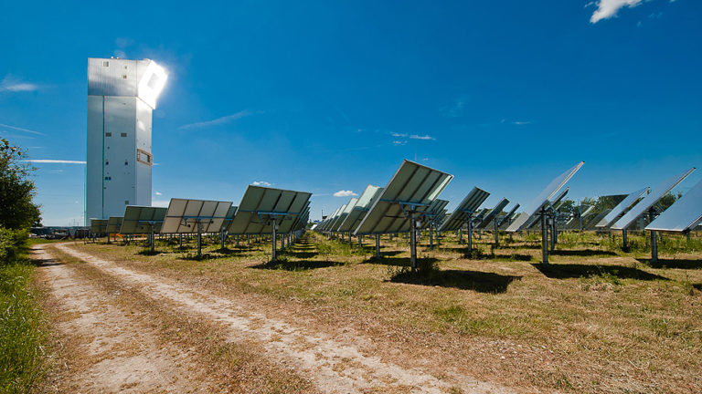 Die größte künstliche Sonne der Welt leuchtet am Niederrhein