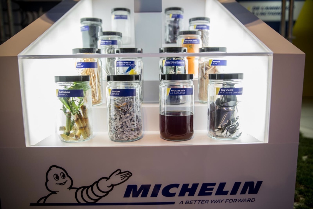 Umweltfreundliche Materialien: der Konzeptreifen Vision von Michelin soll biologisch abbaubar sein.