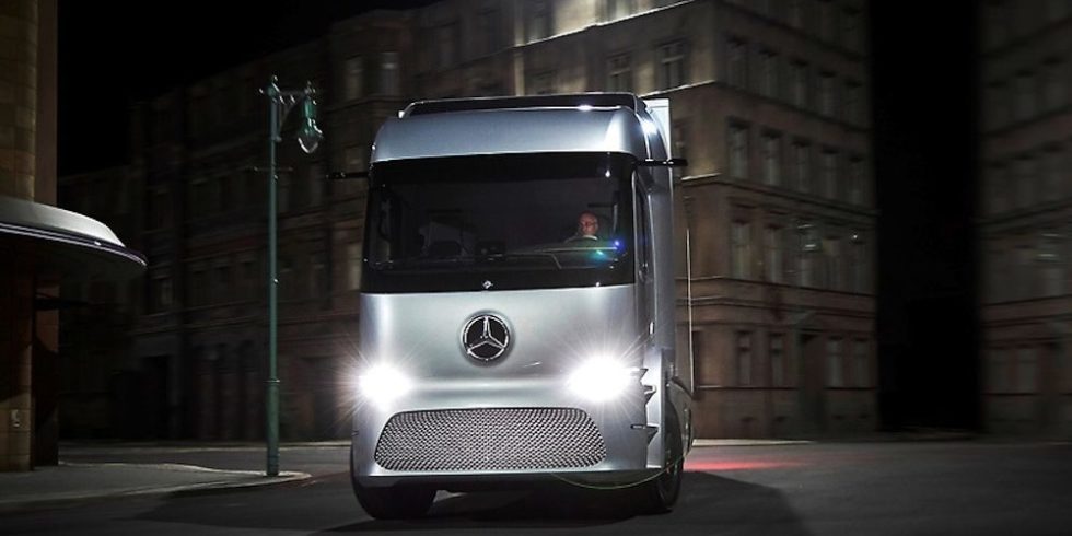 Mercedes futuristischer Urban eTruck geht in Serie