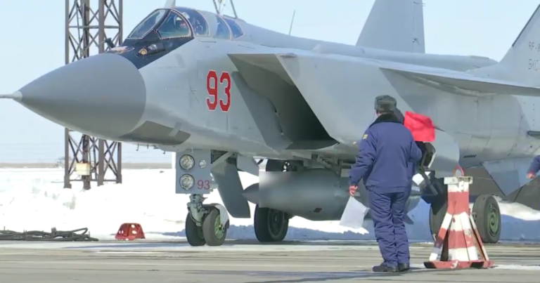 Wie Schnell Fliegt Eine Atomrakete Russland testet Mach 10 schnelle Atomrakete mit Nuklearantrieb