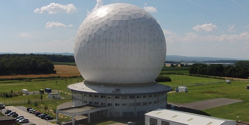 Das Weltraumbeobachtungsradar TIRA.