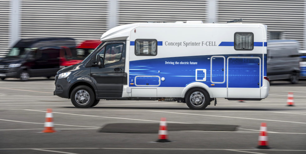 Transporterkonzept als Wohnmobil mit Brennstoffzelle: Der „Sprinter F-Cell“ von Mercedes-Benz Vans. 