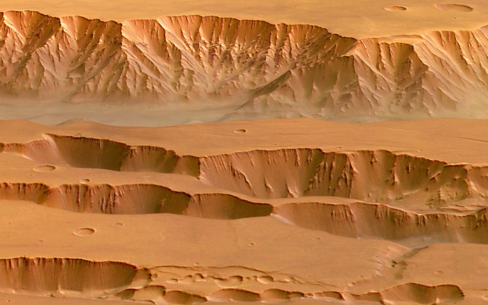 Roboterschwarm aus Deutschland erkundet tiefsten Canyon auf dem Mars