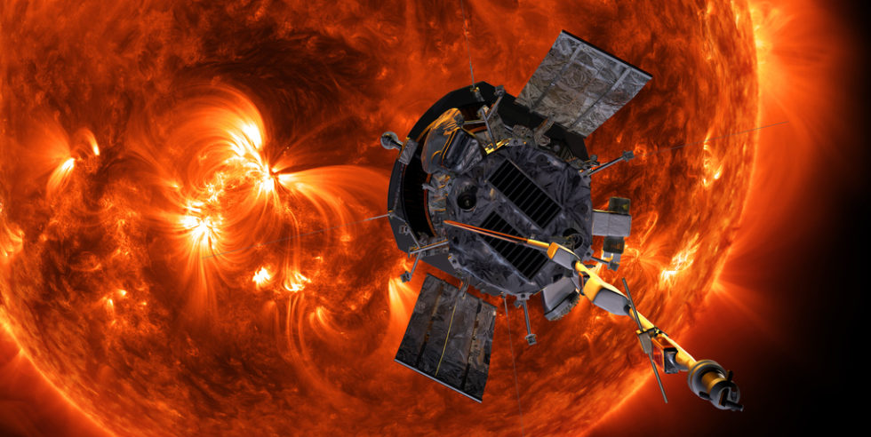 Die Nasa-Sonnensonde Parker Solar Probe soll sich bis auf 6,2 Millionen Kilometer der Sonne nähern. Dabei muss sie Temperaturen von mehr als 1370 Grad Celsius aushalten. 