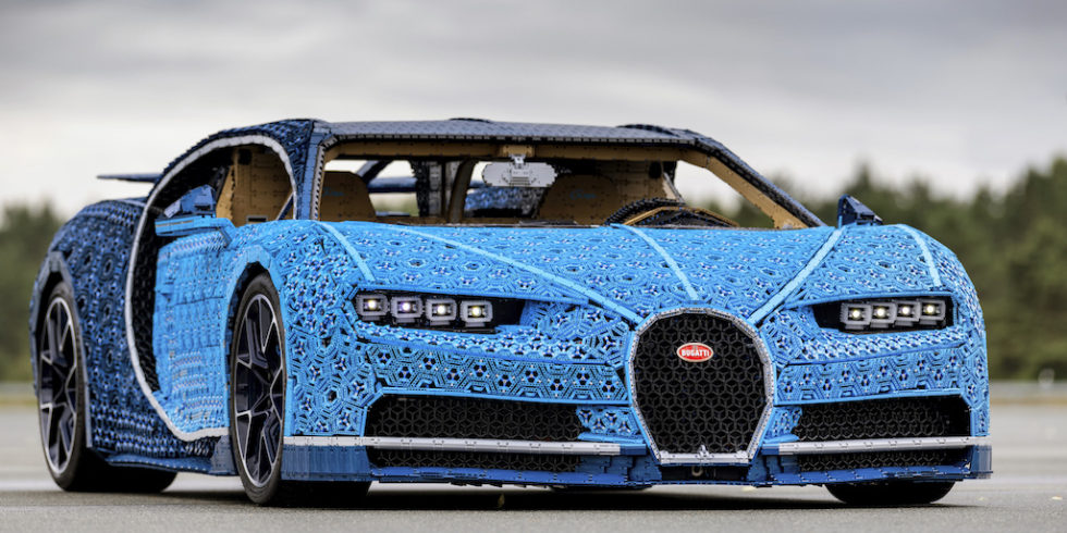 Eine Million Steine – Lego baut Bugatti in Originalgröße nach