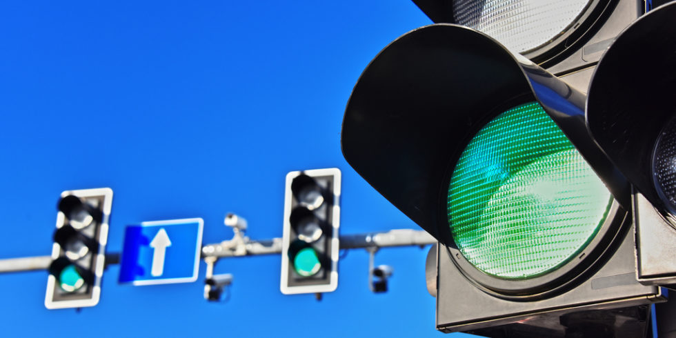 Ampeln, die auf Grün stehen