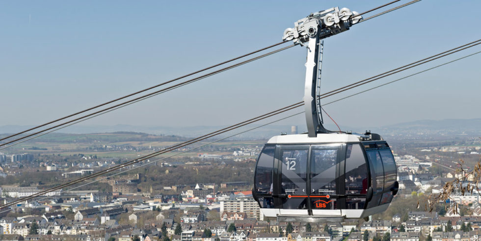 Seilbahnen als urbane Mobilitätslösung? Das gibt es nicht nur in Millionenstädten wie La Paz und Ankara - auch Koblenz betreibt weiterhin die Seilbahn der Bundesgartenschau 2011.