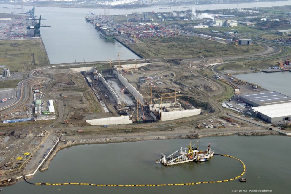 Die größte Seeschleuse der Welt wird den Zugang zum Hafengebiet am linken Scheldeufer sicherstellen und die Wachstumsperspektiven des Hafens Rotterdam stärken. Bild: Port of Antwerp