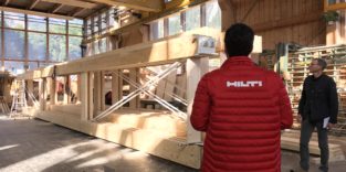 Bauteile aus Holz sicher befestigen