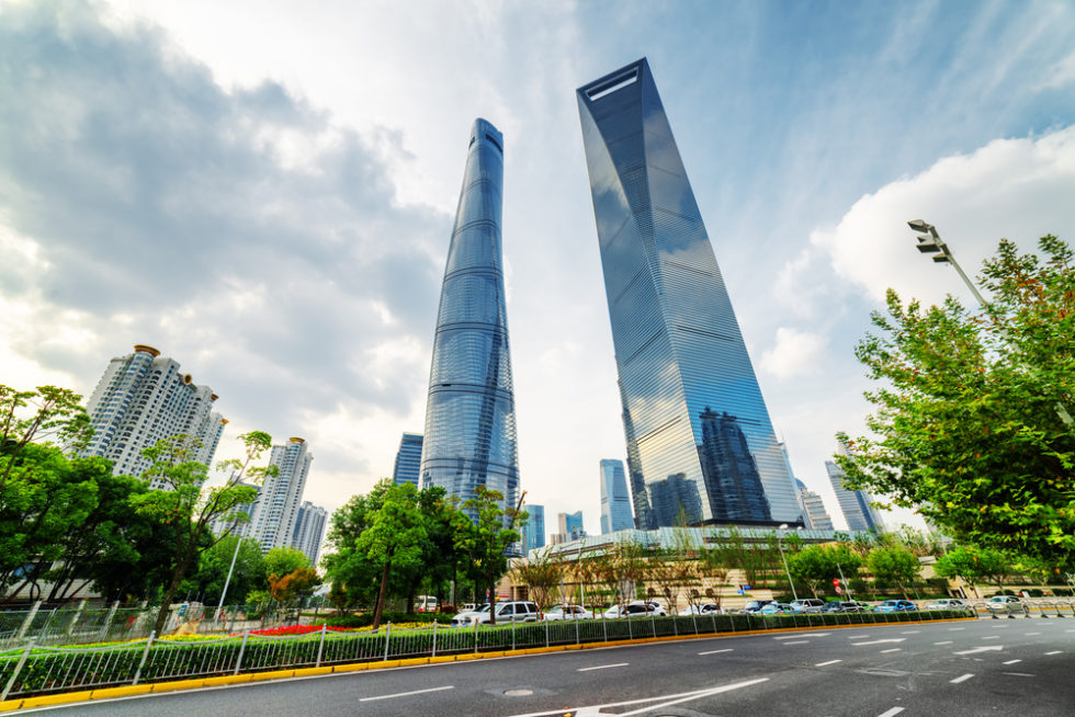 Blick unten auf Shanghai Tower