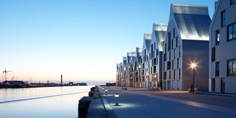 Die Fassade mit einem prägnanten Look sind Eyecatcher im Stadtquartier. Foto: SChalmeau